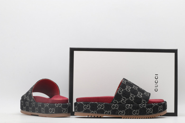 guc sandal