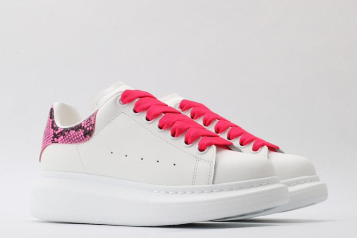 alex mcqu sneakers