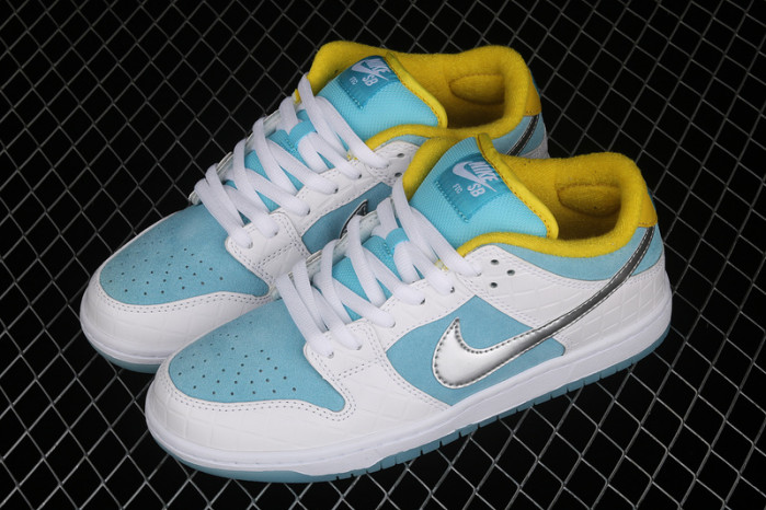 ftc x nike sb dunk low dh7687-400