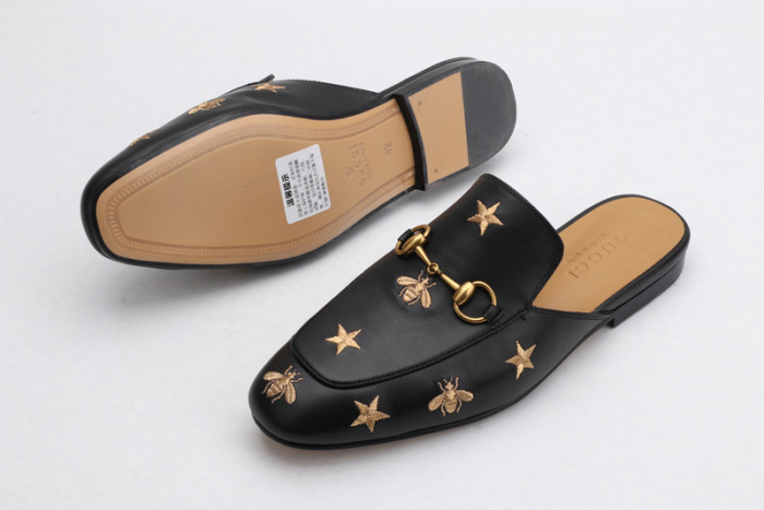 guc loafer