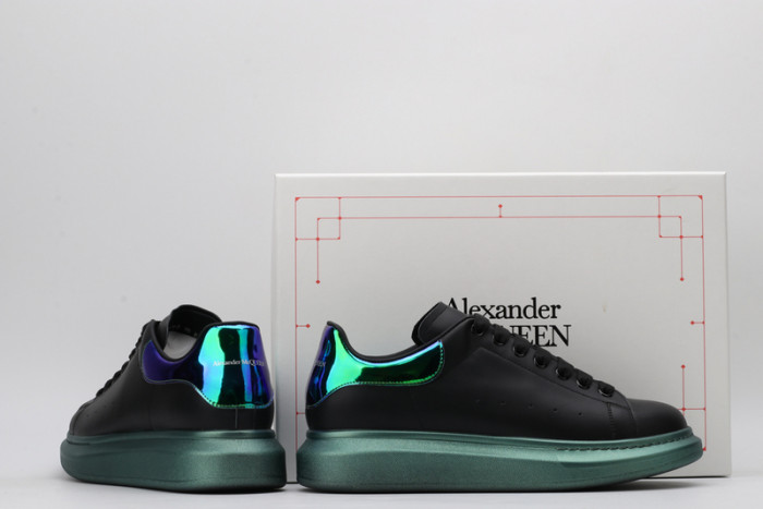 alex mcqu sneakers