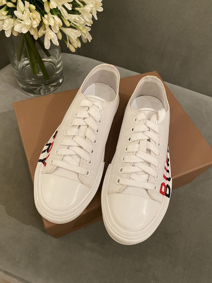 BUBERY SNEAKER