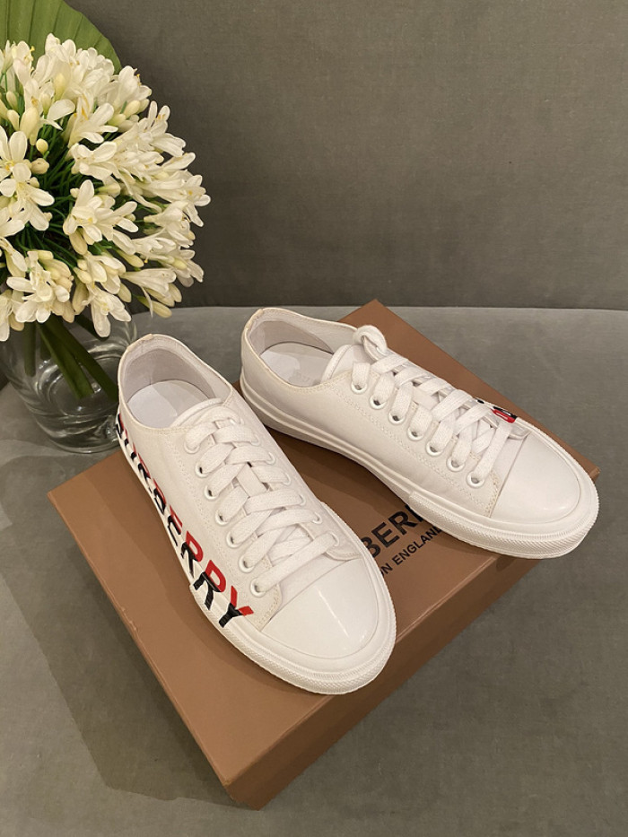 BUBERY SNEAKER