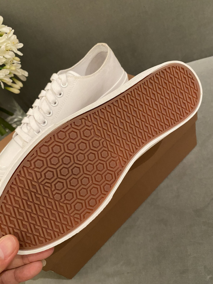 BUBERY SNEAKER