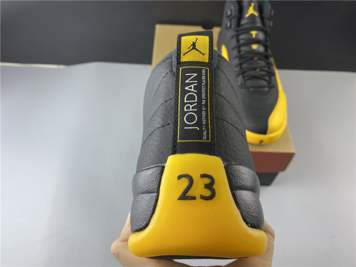air jordan 12 “university gold” 130690-070
