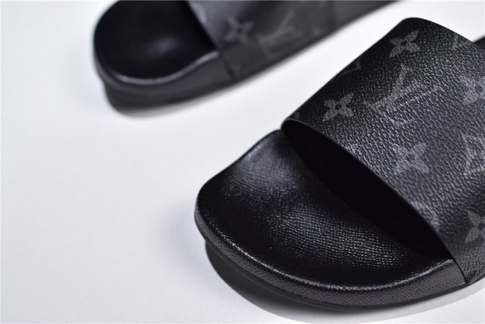 lovt sandal