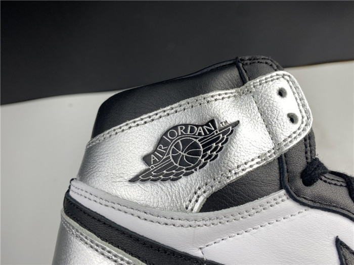 air jordan 1 high og wmns “silver toe” (red box) cd0461-001