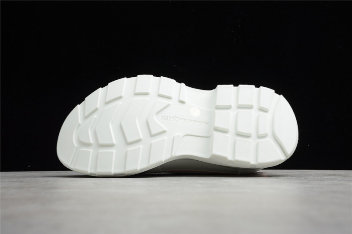 alex mcqu sneakers