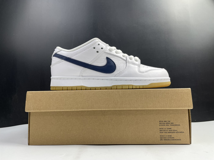 nike dunk sb low “classic green” cz2249-100