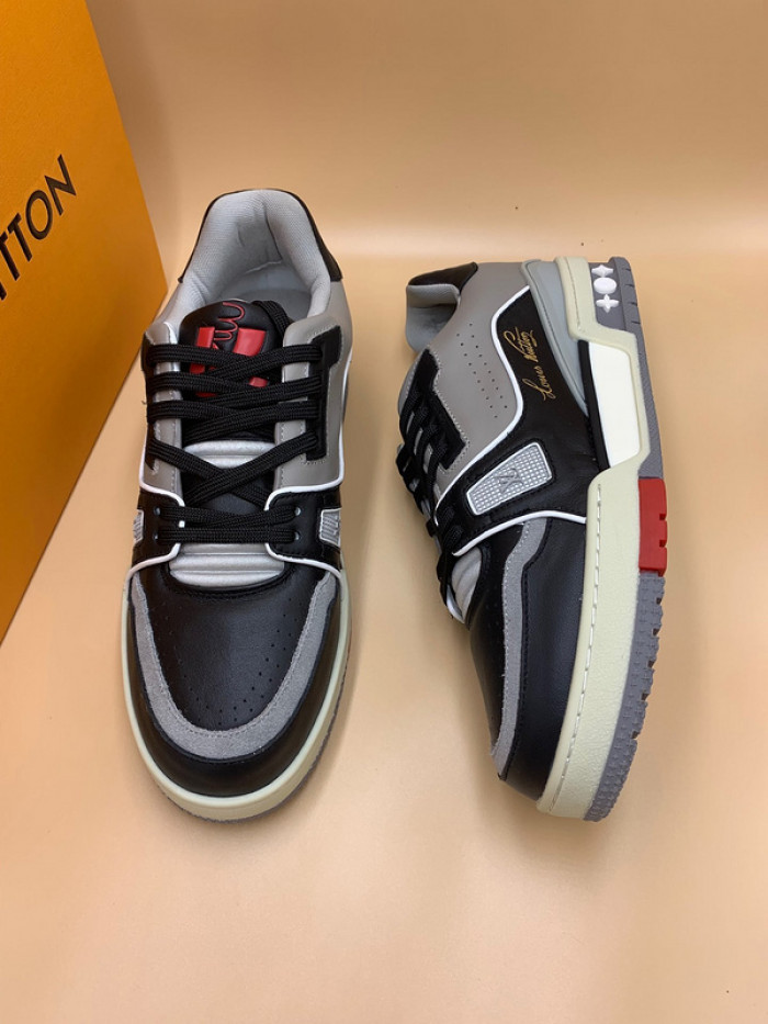 lovt sneaker