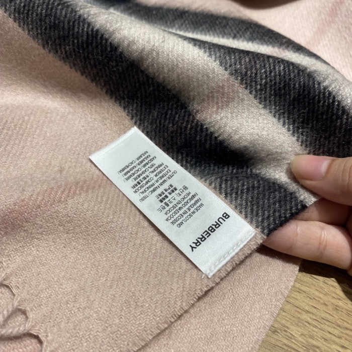 B**rry scarfs