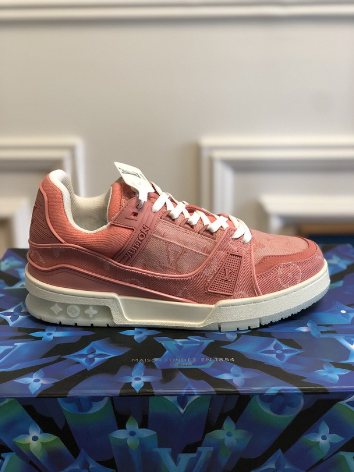 lovt sneaker