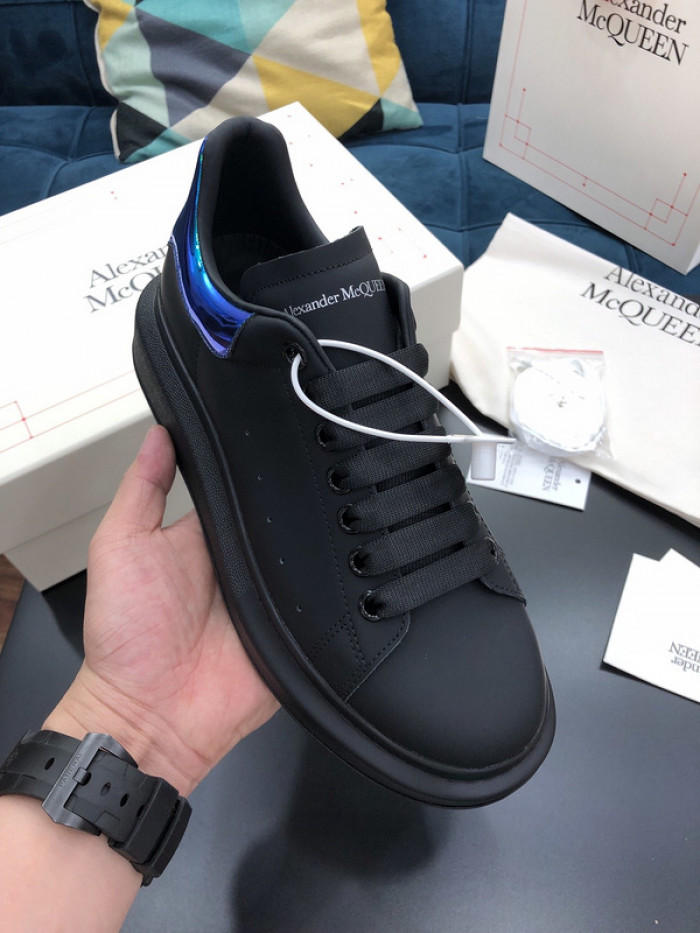 alex mcqu sneakers