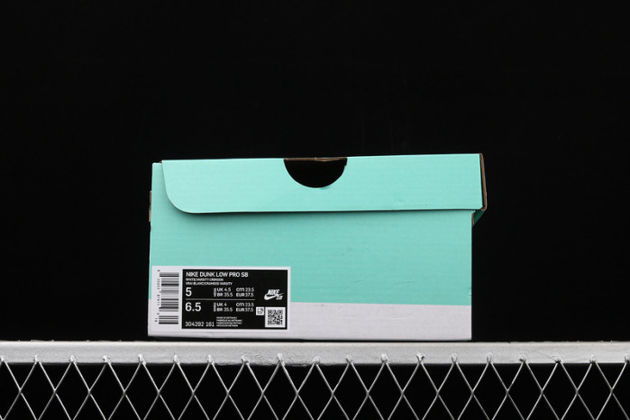 nike sb dunk low crimson 304292-161