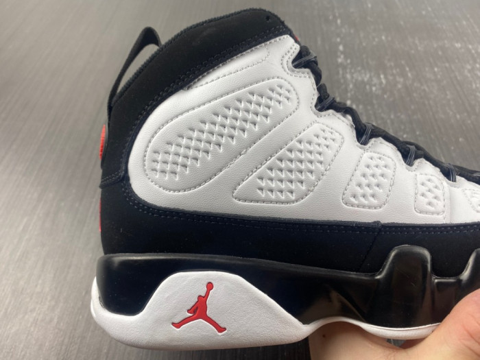 AIR JORDAN 9 BLACK WHITE 302370-112