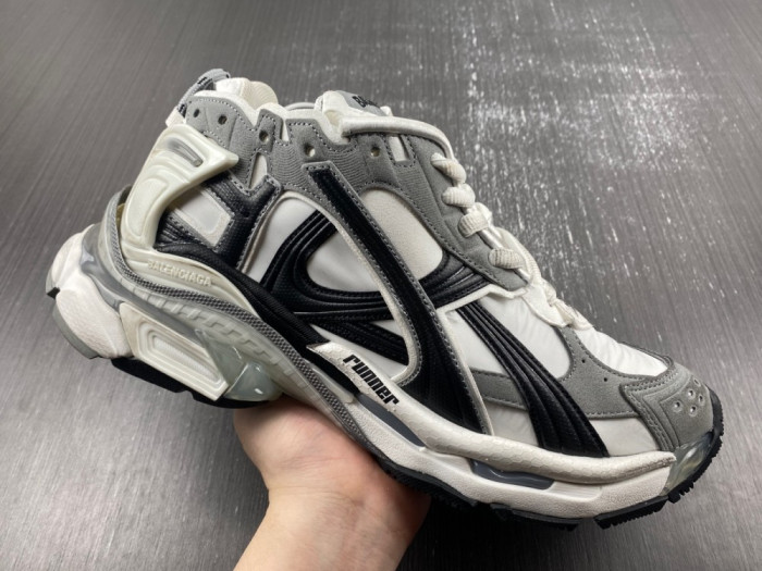 Ba*len*cia*ga runner black white 772774-w3rny-9012