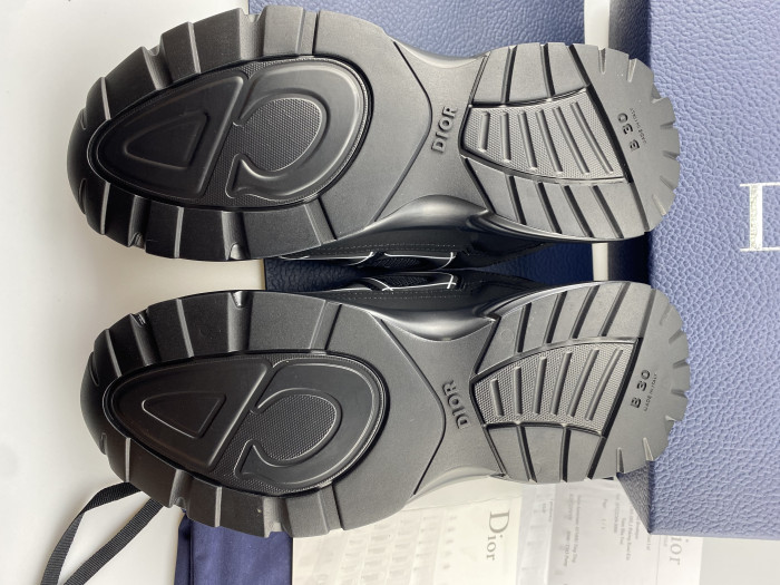 D*or b30 sneaker