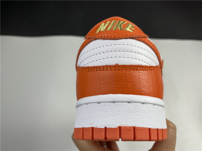 nike sb dunk low white black orange dh3228-161