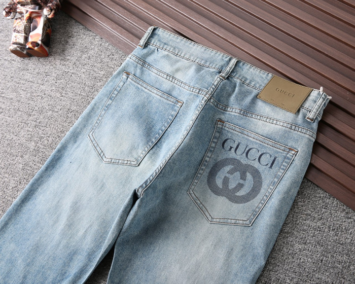 G*u*i pants 3a11